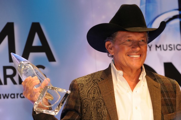 George_Strait_2013_CMA_Awards